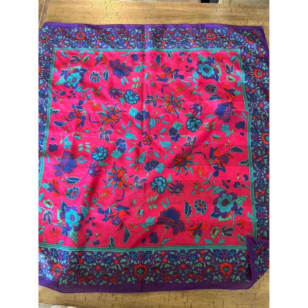 🌸 Vintage‎ Jewel-Tone Floral Silk-Feel Square Scarf 🌸